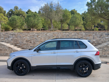 VOLKSWAGEN Tiguan URBAN SPORT DSG - 2