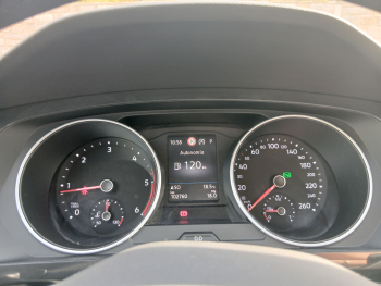VOLKSWAGEN Tiguan URBAN SPORT DSG - 15
