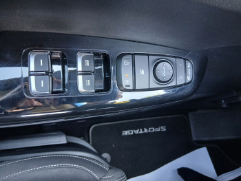 KIA Sportage 1.6 MHEV Drive Plus 100kW 136CV 4x2 - 9