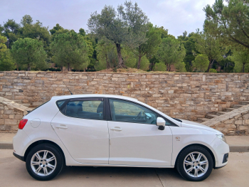 SEAT Ibiza 1.6 TDI 105CV Style - 14