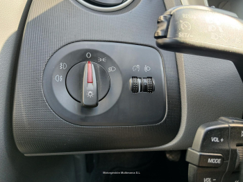 SEAT Ibiza 1.6 TDI 105CV Style - 23