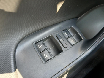 SEAT Ibiza 1.6 TDI 105CV Style - 25