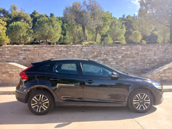 VOLVO V40 Cross Country 2.0 D3  Auto - 5