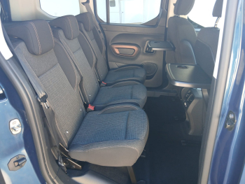 PEUGEOT Rifter GT Standard BlueHDi 130cv cambio automático - 21