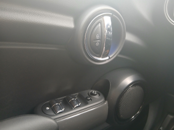 MINI COOPER - 16