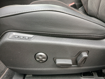 DS DS 7 Crossback BlueHDi DE AT. PERF.LINE - 24