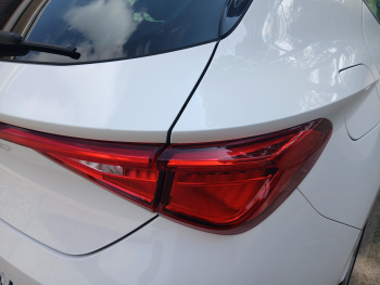 SEAT Leon 2.0 TDI 115cv SS Style Go - 8