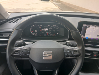 SEAT Leon 2.0 TDI 115cv SS Style Go - 20