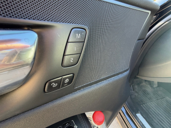 VOLVO XC60 2.0 B4 D Ultimate Dark Auto - 9