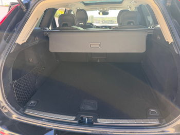 VOLVO XC60 2.0 B4 D Ultimate Dark Auto - 11