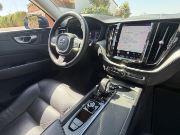 VOLVO XC60  2.0 B4 D Momentum Pro Auto - 13