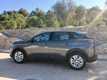 PEUGEOT 3008 1.5L BlueHDi SS Active Pack - 2