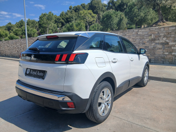 PEUGEOT 3008 1.5L BlueHDi SS Active - 7