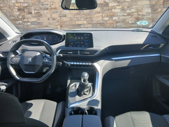 PEUGEOT 3008 1.5L BlueHDi SS Active - 10