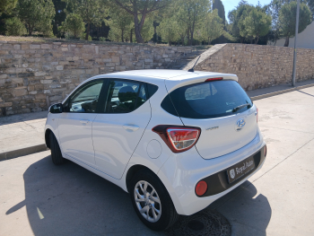 HYUNDAI i10 1.0 Klass Auto - 8