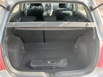 TOYOTA Auris1.4d90cv - 10