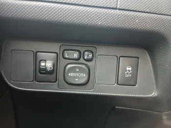 TOYOTA Auris1.4d90cv - 17