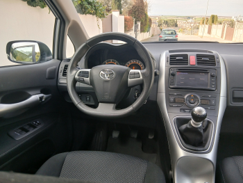 TOYOTA Auris1.4d90cv - 22