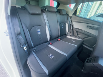SEAT León 1.6 TDI 85kW 115CV SS Style Visio Ed - 6