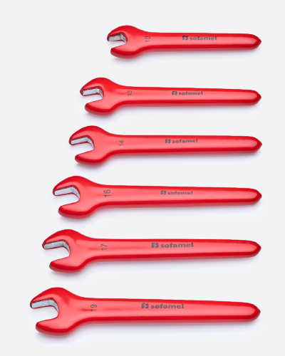 410 Set of insulated open-ended spanners