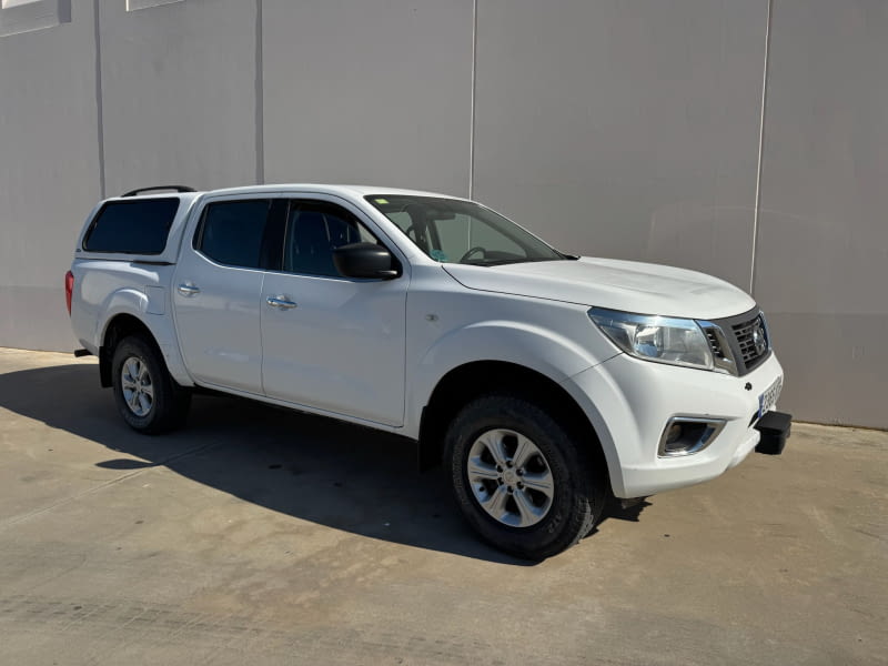 NISSAN NAVARA