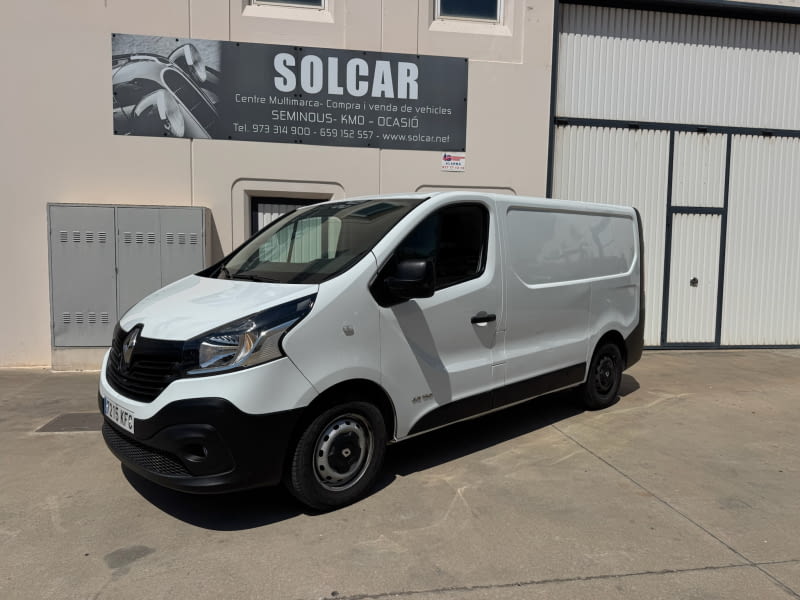 RENAULT TRAFIC FURGÓ TALLER