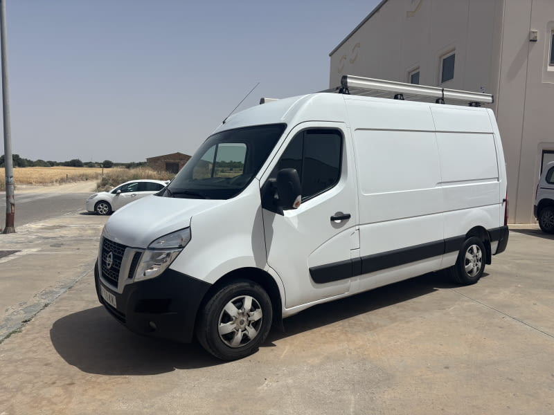NISSAN NV400 FURGÓ TALLER