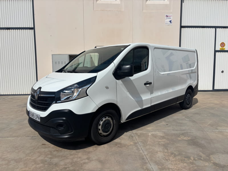 RENAULT TRAFIC FURGÓ