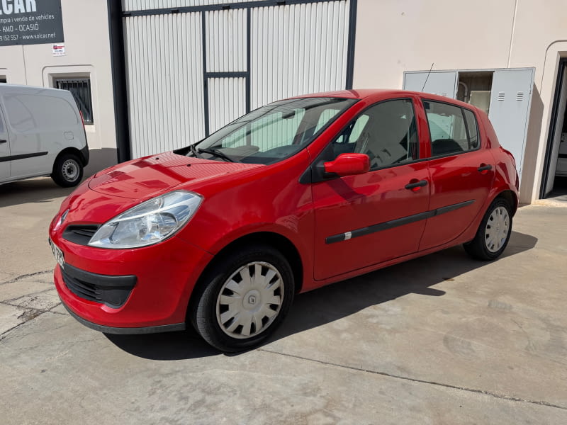 RENAULT CLIO