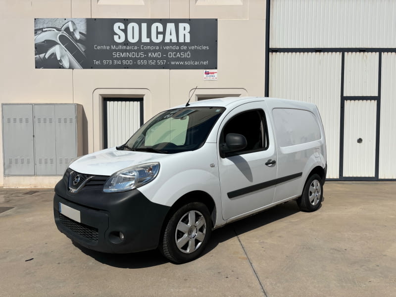 NISSAN NV250
