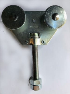 Roldana doble giratoria ref. R-2G  para guía 60x55 mm MAFRA