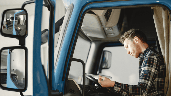 Transporte Ligero Internacional: 10 Meses Para La Instalación Del Tacógrafo Inteligente De Segunda Generación