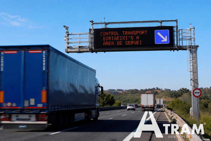CATALUÑA IMPLANTA UN SISTEMA INTELIGENTE PARA DETECTAR INFRACCIONES DE TRANSPORTE EN TIEMPO REAL. NUEVA RED DE ESTACIONES DE CONTROL.