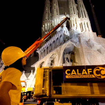 Calaf manufactures and installs the new ticket offices for the Sagrada Familia
