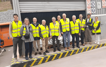 Engrunes mostra el seu model de gestió del fibrociment als Punts Verds de Barcelona