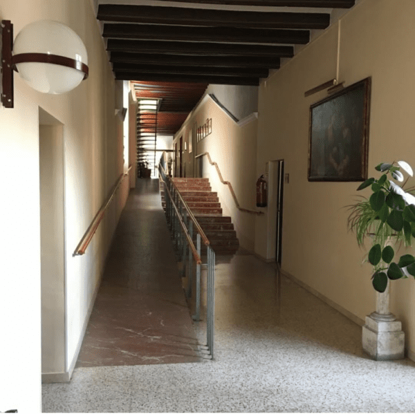 El brot de covid-19 a la residència Mare Janer de Cervera ja afecta 24 dels 53 residents i 5 treballadors