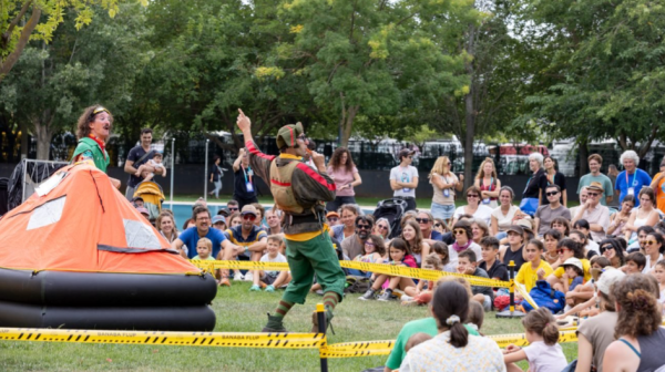 Banaba Flup, de StreetFools, Premi a la Millor Estrena d’Arts de Carrer de FiraTàrrega 2025