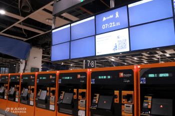 Els trens Rodalies segueixen sense circular a primera hora del matí i Renfe recomana utilitzar transport alternatiu