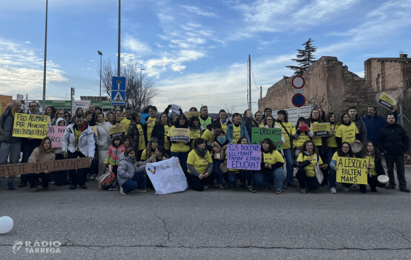 Els sindicats educatius contraris a l'acord anuncien tres dies de vaga a tot Catalunya i dos més per territori en un mes