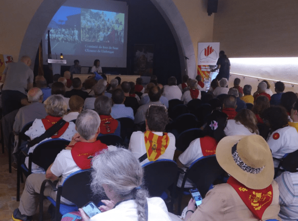 Membres del CIM de Bellpuig participen al 50è Congrés de la Flama del Canigó a Arenys de Mar