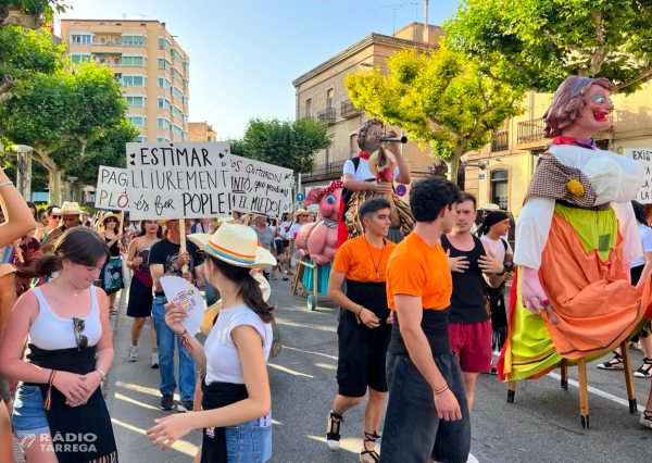 Tàrrega reivindica la diversitat i els drets LGBTIQ+ amb un gran èxit de participació de l’Orgull de Pople