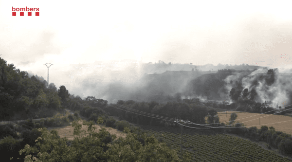 Estabilitzat novament l'incendi de Guimerà després de la represa que ha obligat a confinar 21.000 persones