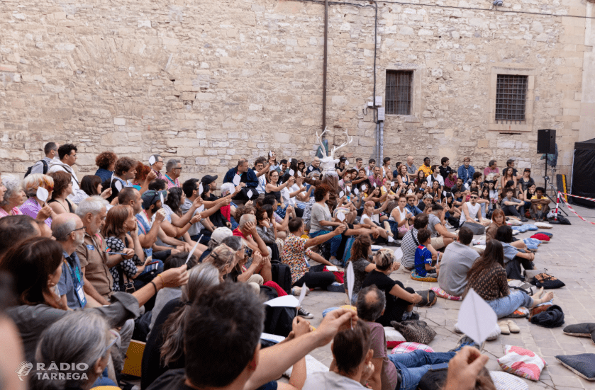 'Aquí', de Llum de Fideu, guanya el Premi a la Millor Estrena d’Arts de Carrer de FiraTàrrega 2026