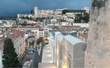 Acabades les obres de restauració de la muralla del Rastre a Tortosa