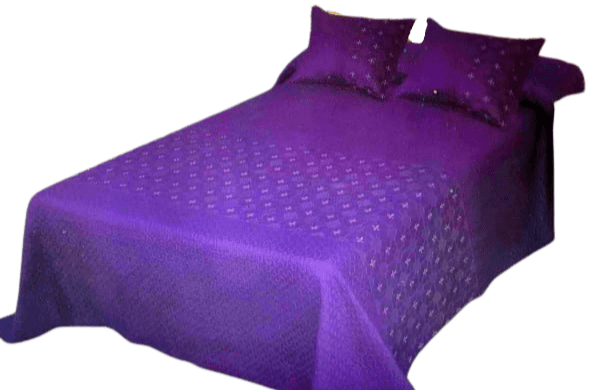 Colcha boutie bordada morada y cruda - 1