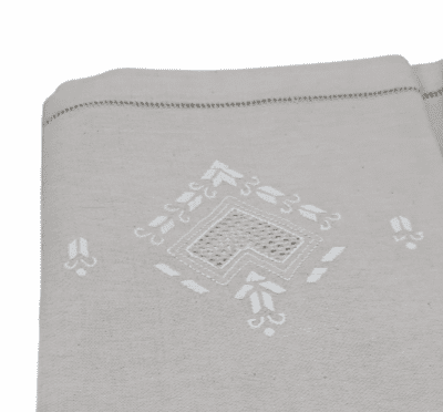 Mantelería lino bordado 180 x 315 + 12 - 5