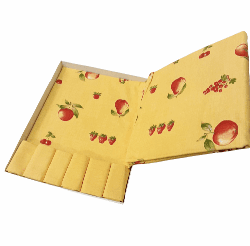 Mantelería manzanas Amarilla 150 x 150 + 6 - 4