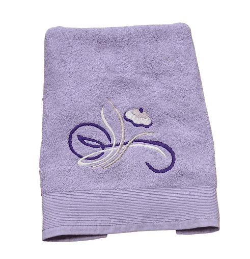 Toallas bordadas lila