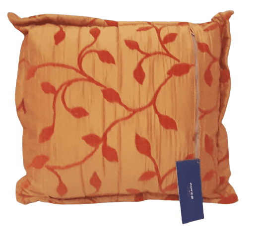 Cojín naranja raso hojitas 50 x 50 - 3