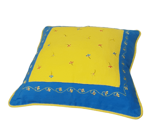 Funda cojín amarilla florecitas 45 x 45 - 1